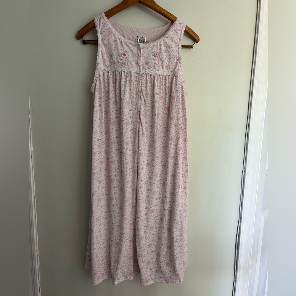 vintage pink floral nightgown